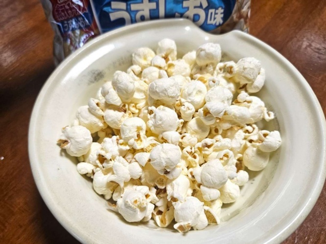 見た目は普通に、白い（画像は編集部撮影）