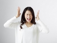 男性を幻滅させているあなたの「女性らしくない口癖」4選