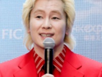メイプル超合金・カズレーザー