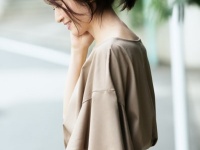 スタイリスト・上村若菜さんに聞く！　ユニクロでつくる「真夏の帰省」コーデ・4選