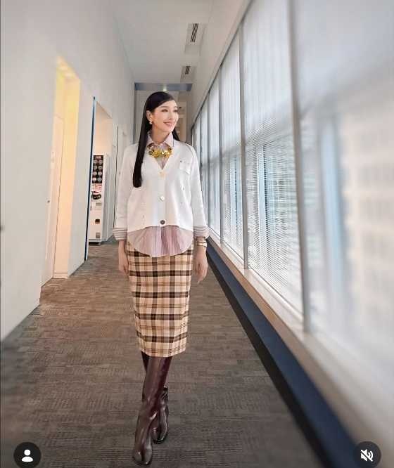 Instagram:アンミカ(@ahnmikaofficial)より