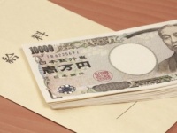 【最新版】女性が結婚相手に求める年収ランキング、第2位「400万円程度」、第1位は？