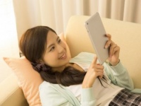 SNSで名前検索!?　元カレに未練があるときにしてしまうこと4つ