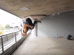 人間の動きじゃねぇ！　パルクールを極めた男のアクロバットがもはや芸術！