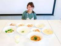 ミルク料理家・小山浩子が考案、新「ミル活レシピ」全10品をお披露目