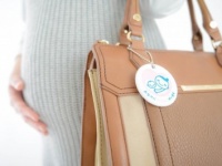 電車でお腹を叩かれた!?　恐ろしい「マタハラ」被害・13選