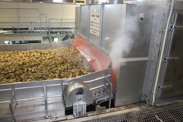 ふかし芋のいい香りが漂う