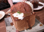【はいじぃ迷作劇場】【食パン丸ごと】衝撃の「カツカレージャンボトースト」を食べてみた！
