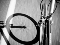 健康的で利便性が高い自転車でも……（shutterstock.com）