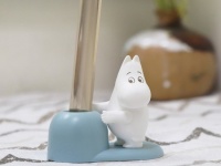 ちょこんと立つムーミンがかわいい！　歯ブラシスタンドが新発売