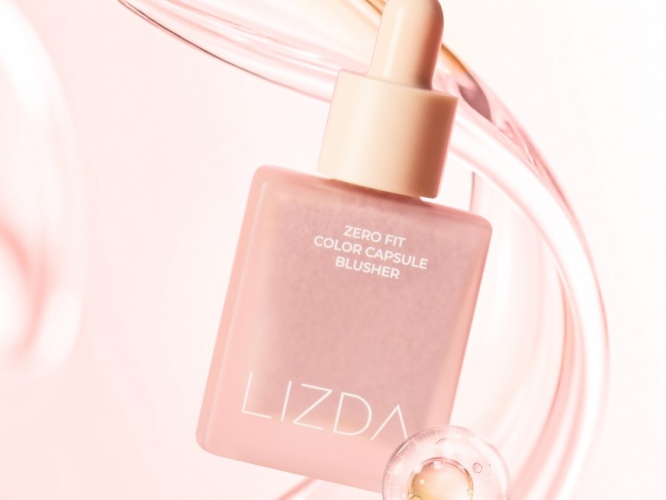 乾燥が気になる季節に使いたい！リキッドタイプのコスメおすすめ3選