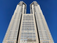 ホテルで『少女に性的暴行』、自宅で「生徒にわいせつ行為」、「女性教師に抱きつく」など…　計6人の教職員を処分