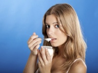 太らない体質づくりは腸から！　働く女性の54.7％が毎日食べている「腸内環境をととのえる○○菌」って？
