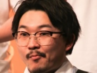 オズワルド・伊藤俊介