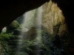 これぞダンジョン！　ベトナムにある世界最大の洞窟の内部がすごすぎた。