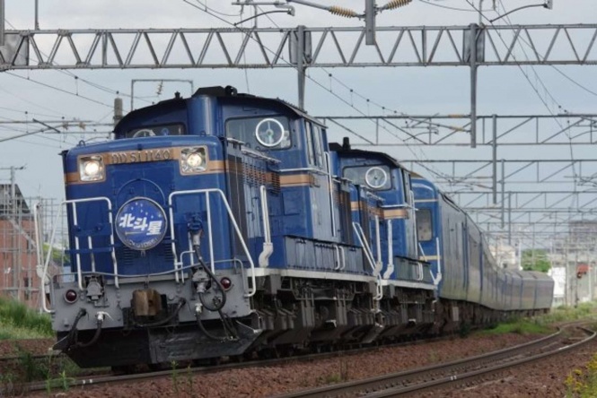 寝台列車での旅の思い出と...（画像はphotoAC）