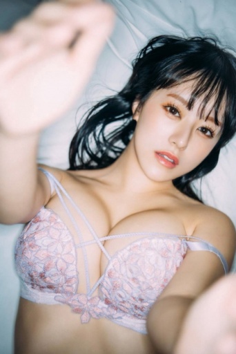 X：音羽美奈(@mina_pochico)より