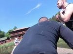 素晴らしい漢気！　バイク仲間と立ち寄った公園にて、池で溺れた男性を救出。