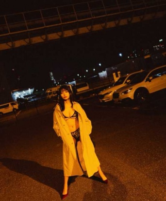 Instagram:似鳥沙也加(@uw.sayaka)より