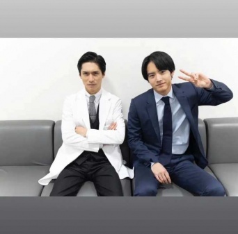 Instagram:赤楚衛二(@akasoeiji)より