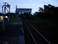 謎の無人駅といわれるきさらぎ駅。画像は北海道の無人駅・栗丘駅（MIKI Yoshihito (´･ω･)さん撮影、Flickrより）