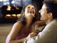 デート中、男性が本命だけにしてあげること6つ