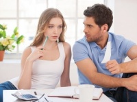 アナタのお小遣い減らしてもいい……？　結婚後に返済してもいい相手の奨学金ランキング！