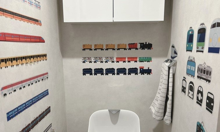 トイトレ失敗続きの4歳男児が「おむつ卒業」できたワケ　母が考えた〝トイレが楽しくなる方法〟に絶賛