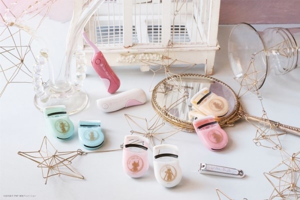 「美少女戦士セーラームーン」大人かわいいメイクツール数量限定発売