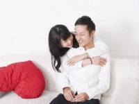 女子だって欲求がある？　彼をイチャイチャ気分にさせるための方法5選