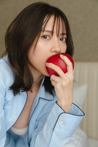 桃月なしこ1stフォトスタイルブック⒞光文社