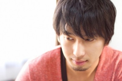 第一印象で「彼女いなさそう」に見える男子の特徴6つ