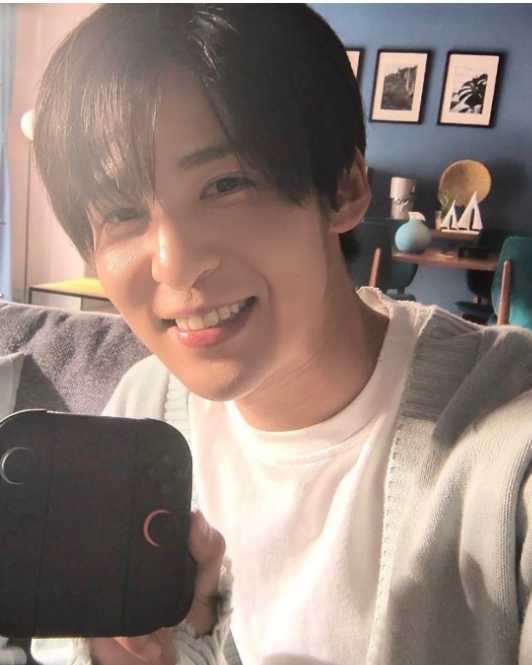 Instagram:目黒蓮(@sn_meguro.ren_official)より