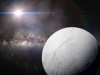 土星衛星「エンケラドゥス 」の謎の間欠泉。氷の亀裂から海水が噴出するという説