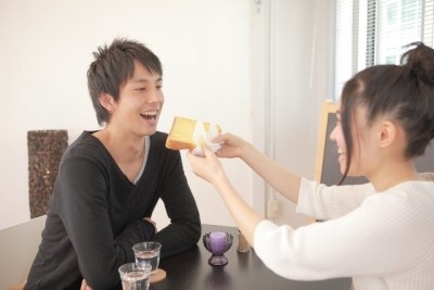 なぜ、若く見えるの？　「年齢不詳な男子」の特徴・5つ