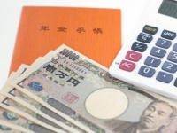 「年金」は何歳からもらうのがお得なの？　アラサー女性の不安にFPが回答！