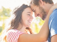 シャイな君にフォーリンラブ！「内気女子」の婚活必勝法4つ