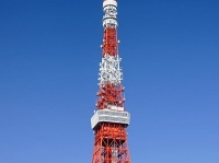 本来の目的は電波塔　（東京太郎さん撮影、Wikimedia Commons
