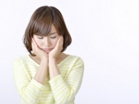夏場の食欲不振、どうやって対処する？　⇒「大根おろしを食べる」「酵素のサプリメントを……」
