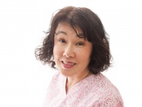 渡辺奈津さん