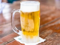 ​発泡酒、第三のビールに遺伝子組換え。アメリカでは非遺伝子組み換えで市場が7倍に急成長
