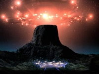 公開から40年、『未知との遭遇』のミステリアスなティーザー映像が意味する物とは？