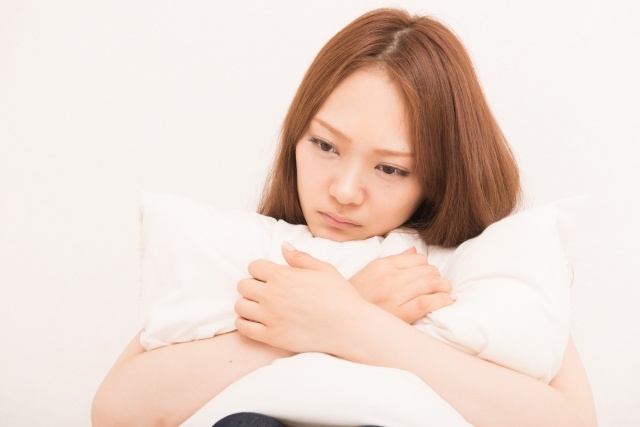 恥ずかしい？彼氏のバリバリ財布をやめて欲しい時の対処法