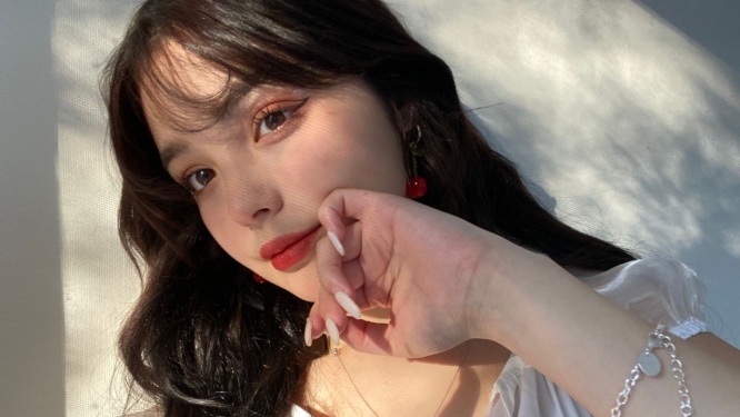 太陽奈の公式Xより