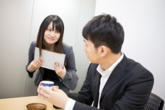 俺、パス！　初対面で避けられてしまう女性のパターン6