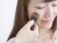忙しい朝でも美肌をあきらめない！　時短ベースメイク術