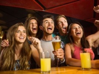 【男女のちがい】相席居酒屋や街コンでの出会い、真剣恋愛に進展するのはあり？