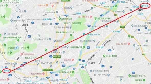 飯能駅と本川越駅を直線で結ぶと...　（C）Google