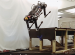 まるで本物の動物みたい！四足歩行ロボット『Cheetah』の性能が凄い！