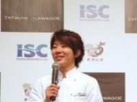 川越達也